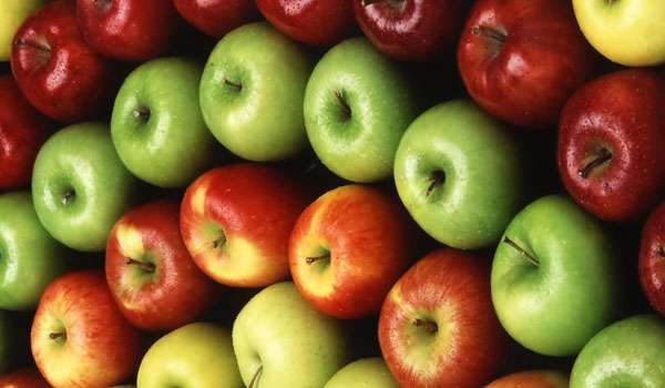 Apple - How to Whiten Teeth Naturally at Home Fast